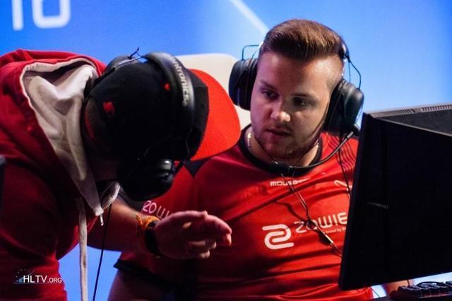 场的绝对核 场的绝对核