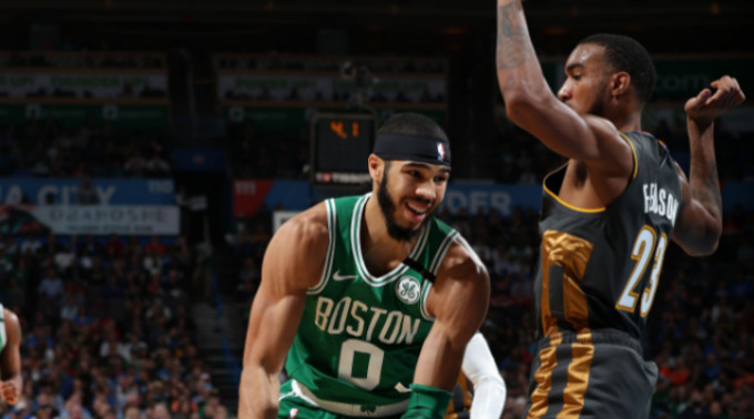 篮球比赛的 篮球比赛的