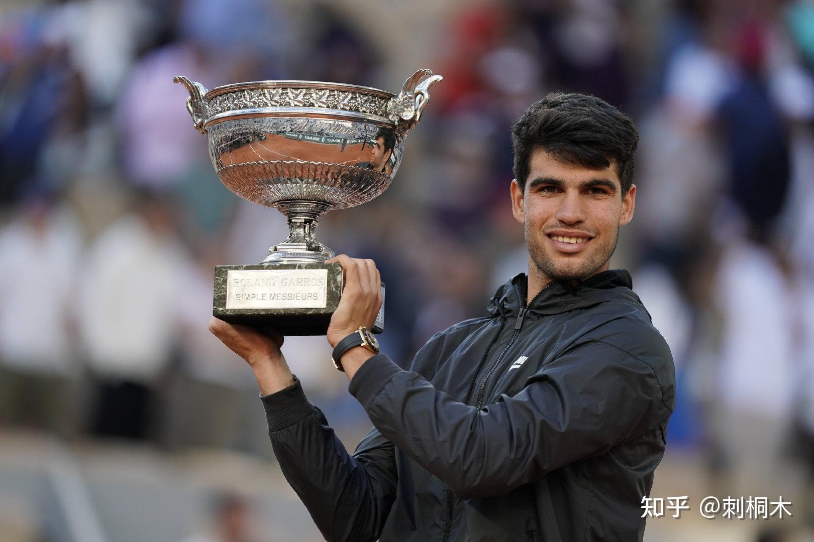 也将激励更 也将激励更